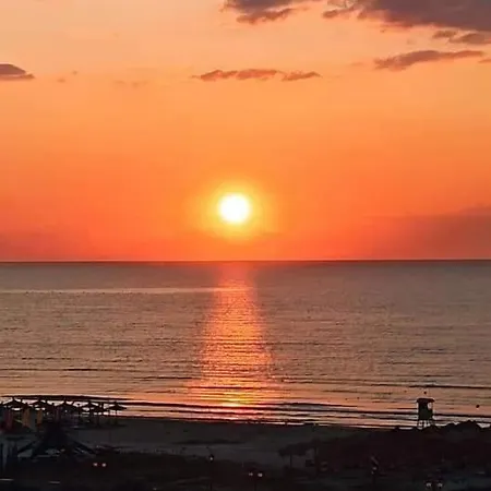 Millberry Beach Appartement Năvodari